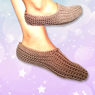 Pantuflas tejidas a mano. Pantuflas en lana. Medias en lana. Talykí Taller de Tejidos y diseño textil