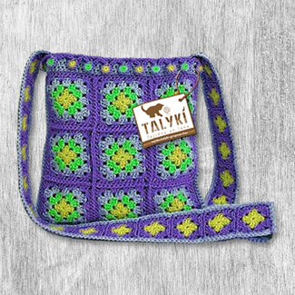 Bolso o cartera tejida a mano. Bolsos personalizados. Carteras personalizadas.Bolsos en trapillo. Talykí Taller de Tejidos y diseño textil