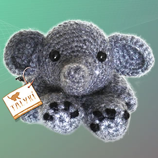 Llaveros tejdos personalizados. Talykí Taller de Tejidos y diseño textil