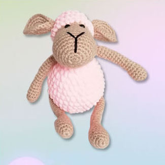 Oveja en crochet. Muñecos tejdos personalizados. Talykí Taller de Tejidos y diseño textil